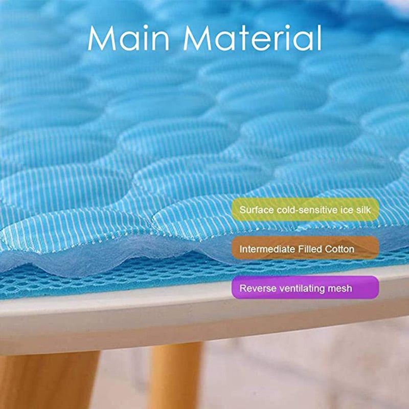 Pets Refreshing Carpet Pet Cooling Ice Pad Cold Silk Moisture-Proof Sofa Mats Portable Tour Sleeping Bed Pet Accessories Dog Mat
